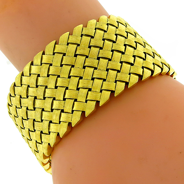 18k Yellow Florentine Finish Gold Weave Pattern Bracelet
