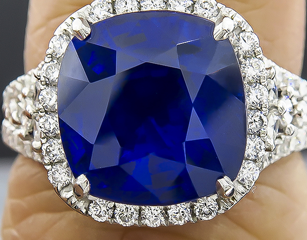 6.85ct Sapphire 0.50ct Diamond Engagement Ring