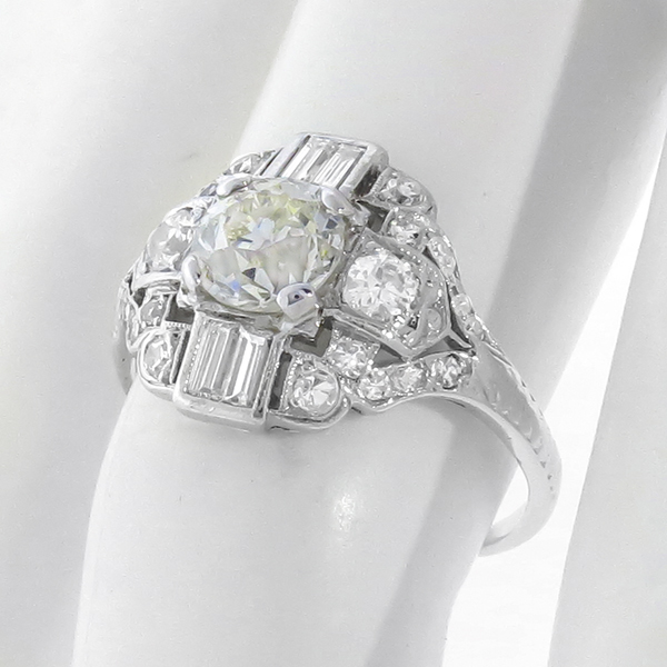  platinum engagement ring 1