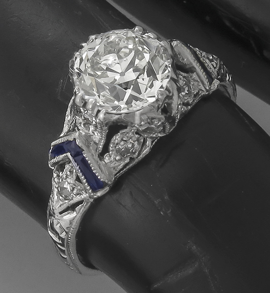 vintage 1.06ct diamond sapphire platinum engagement ring 3/4 view photo