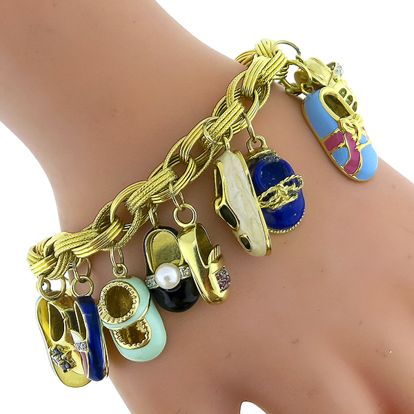 Baby Shoes And Slippers Charm Gold  Bracelet