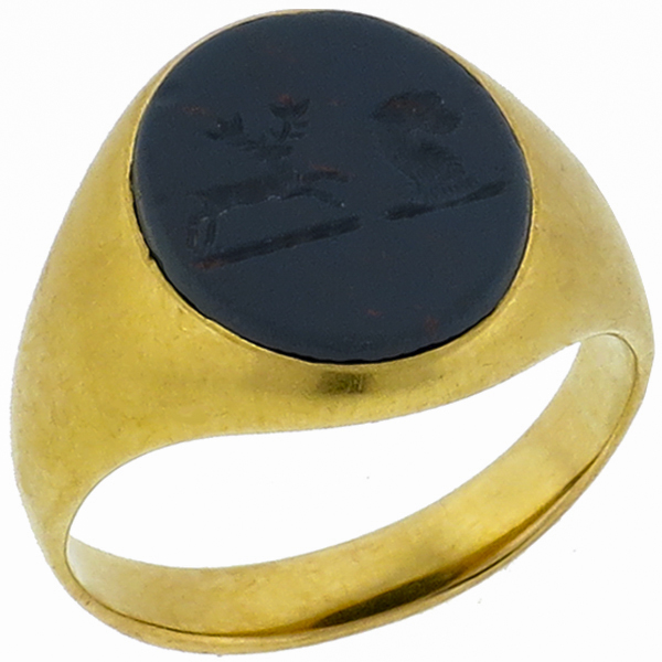 18k yellow gold signet ring 1