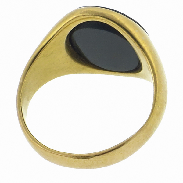 18k yellow gold signet ring 1