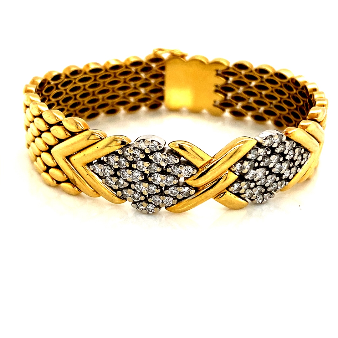 Vintage Diamond Bee Hive 18 karat Gold Bracelet