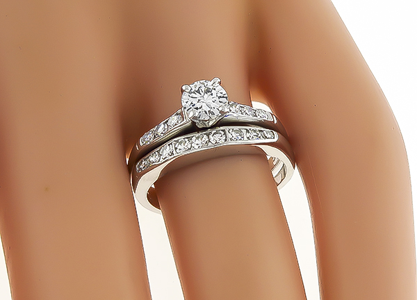 14k Gold Diamond Engagement Ring and Wedding Band Set