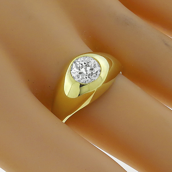 14k yellow gold diamond gypsy ring 1