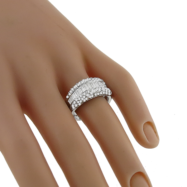 Estate 2.00cttw Round and Baguette Cut Diamond 14k White Gold Wedding Band