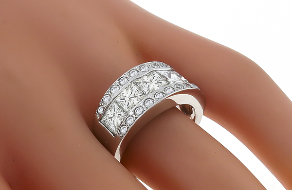 GIA Certified 3.31ct Diamond Ring Photo 1