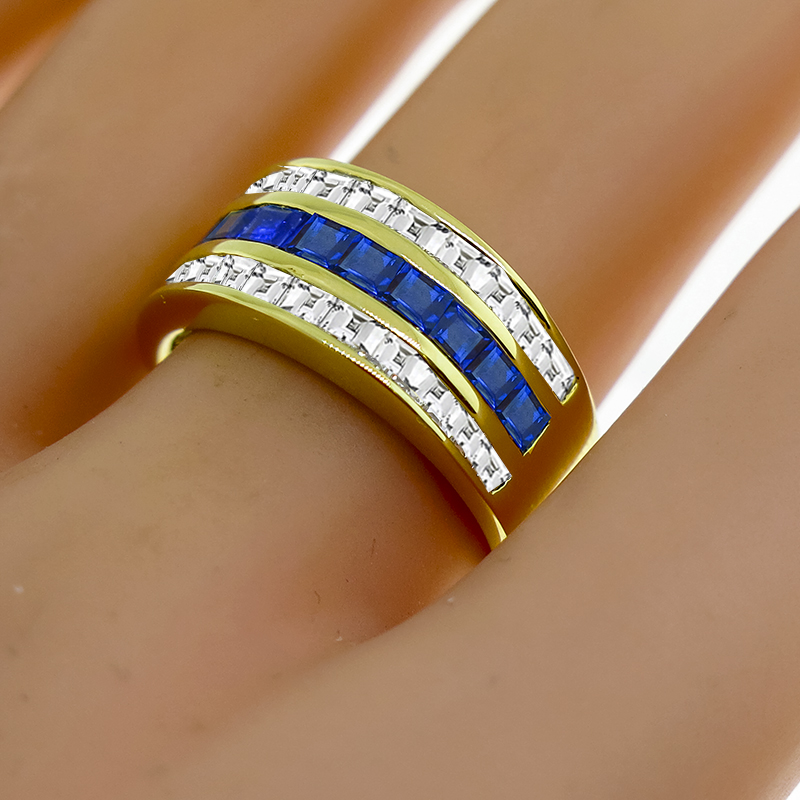 1.30ct Sapphire 1.14ct Diamond Gold Ring