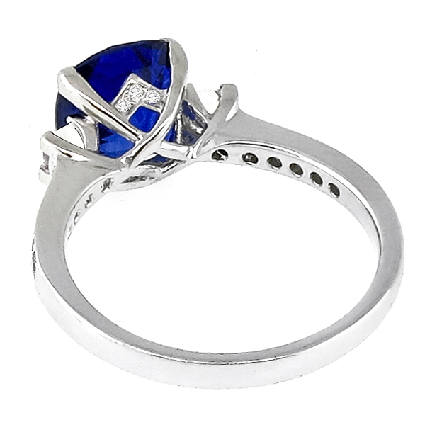 3.27ct Ceylon Sapphire 0.40ct Diamond Gold Ring