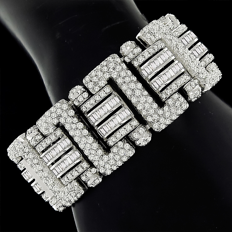 Estate 38.00ct Round And Baguette Cut Diamond 18k White Gold Bracelet