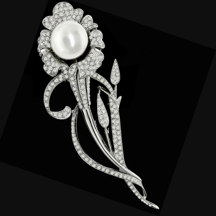 3.50ct Diamond South Sea Pearl Gold Pin