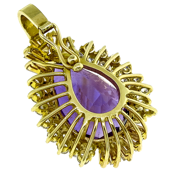 20.00ct Amethyst 2.60ct Diamonds Gold Pendant