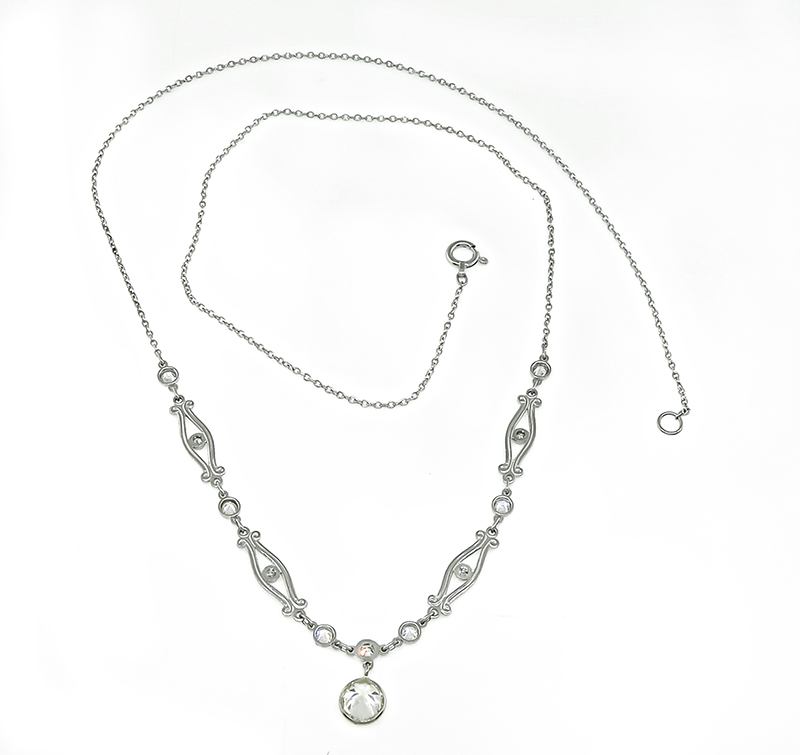 Estate 0.63ct Diamond 0.40ct Side Diamond Necklace