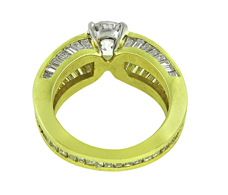 Estate 1.16ct Center Diamond 1.50ct Side Diamond Gold Engagement Ring