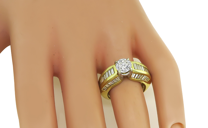 Estate 1.16ct Center Diamond 1.50ct Side Diamond Gold Engagement Ring