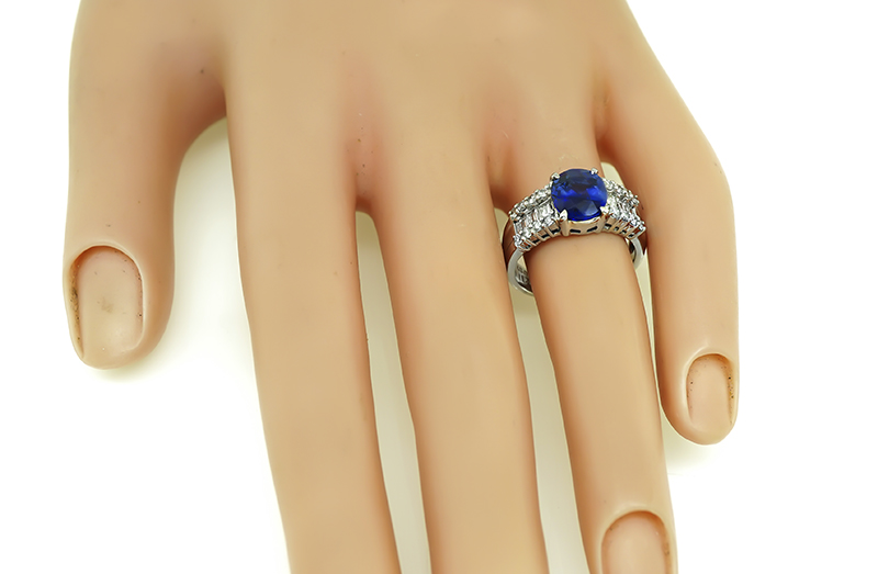 Estate 2.11ct sapphire 0.57ct Diamond Engagement Ring