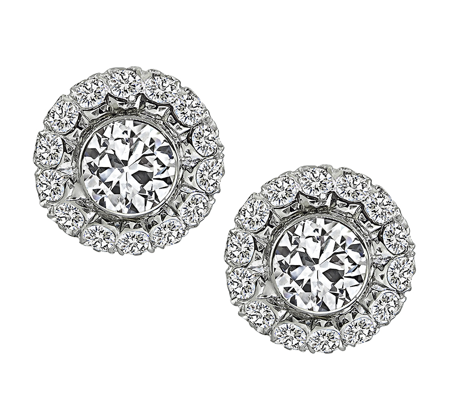Estate 2.50ct Center Diamond 1.50ct Side Diamond Earrings