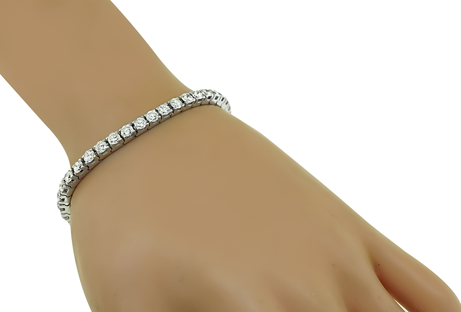 Estate 11.00ct Diamond Gold Line Bracelet