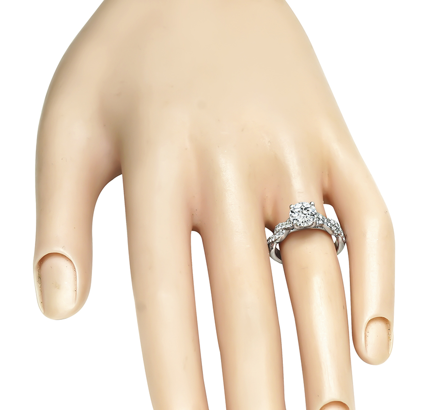 Estate GIA Certified 1.05ct Diamond Engagement Ring