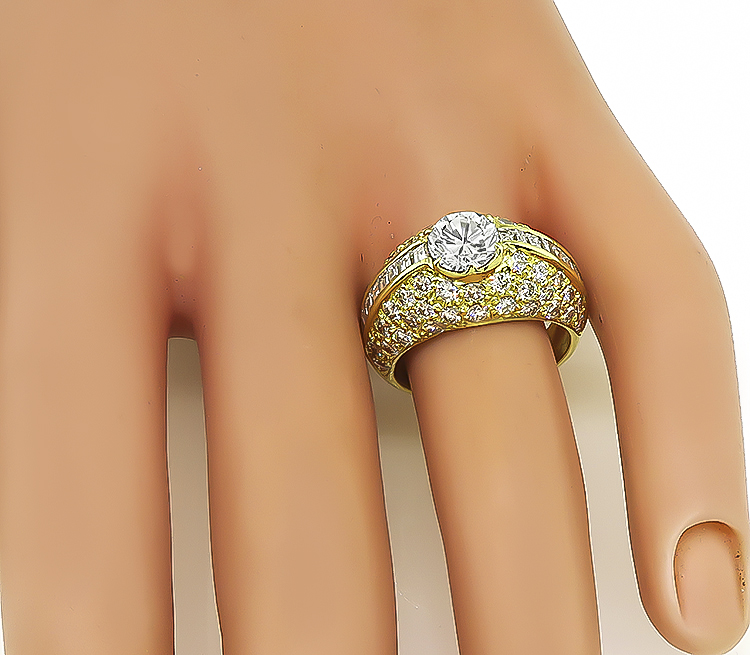 Estate GIA Certified 1.07ct Diamond Gold Engagement Ring