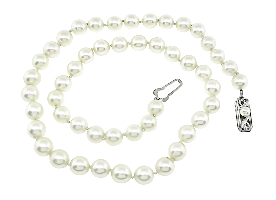 1960s Mikimoto Pearl Necklace