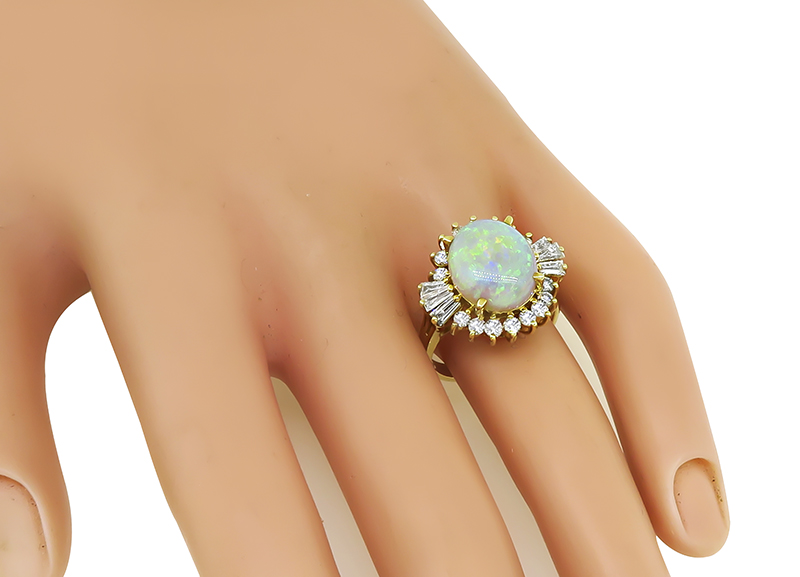 Estate Opal 1.00ct Diamond Gold Ring