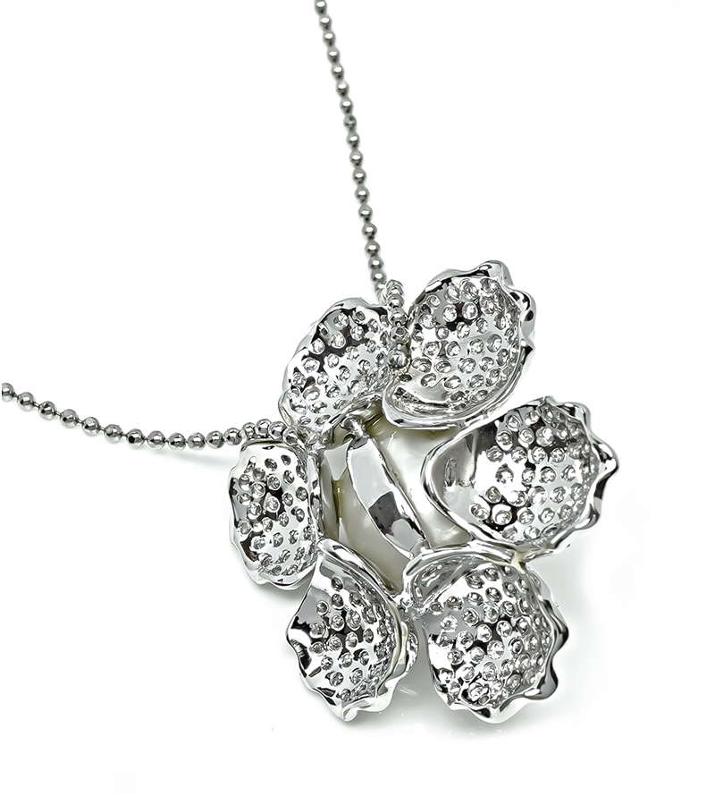 Estate 4.00ct Diamond Pearl Flower Pendant Necklace