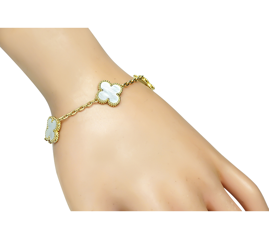 Estate  Mother of Pearl 5 Motifs Alhambra Style Bracelet