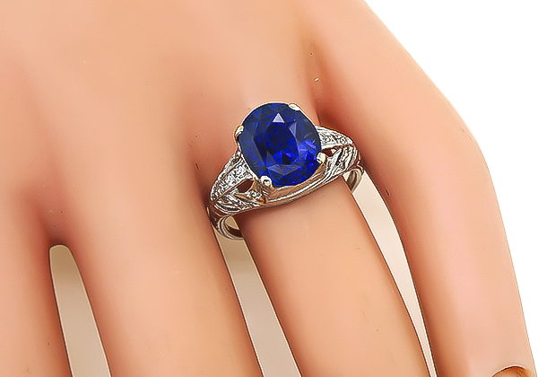 Vintage 5.04ct Sapphire Engagement Ring