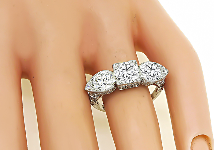 Art Deco 1.06ct Diamond Engagement Ring